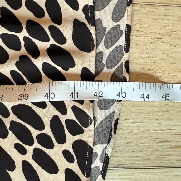π€ LOFT Petites Black & Cream Animal Print Dress | 6P - Picture 10 of 10